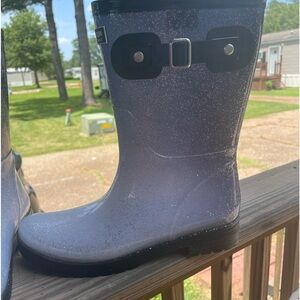 Rain boots